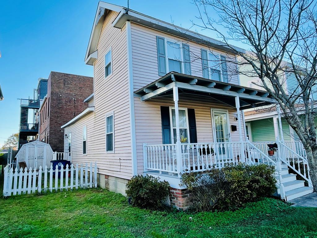 406 RANDOLPH AVE, CAPE CHARLES, VA MLS 56853 For Sale Seaside