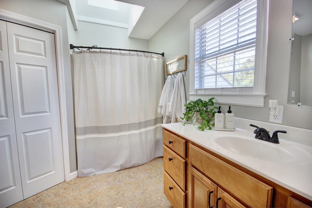 33460 WATTS BAY DR, WALLOPS ISLAND, VA MLS 56977 For Sale Seaside