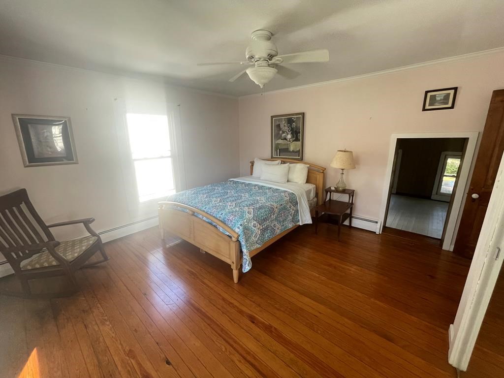 27 MAIN ST, WACHAPREAGUE, VA MLS 57042 For Sale Seaside Vacations