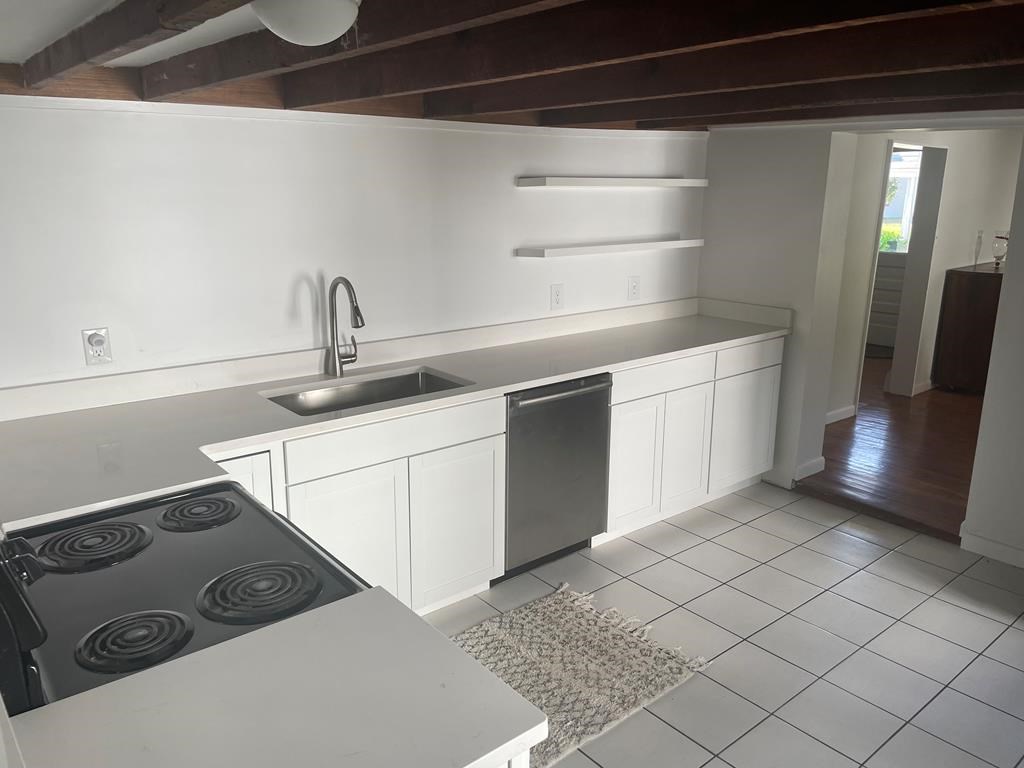 27 MAIN ST, WACHAPREAGUE, VA MLS 57042 For Sale Seaside Vacations