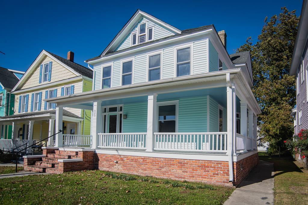 525 MONROE AVE 
