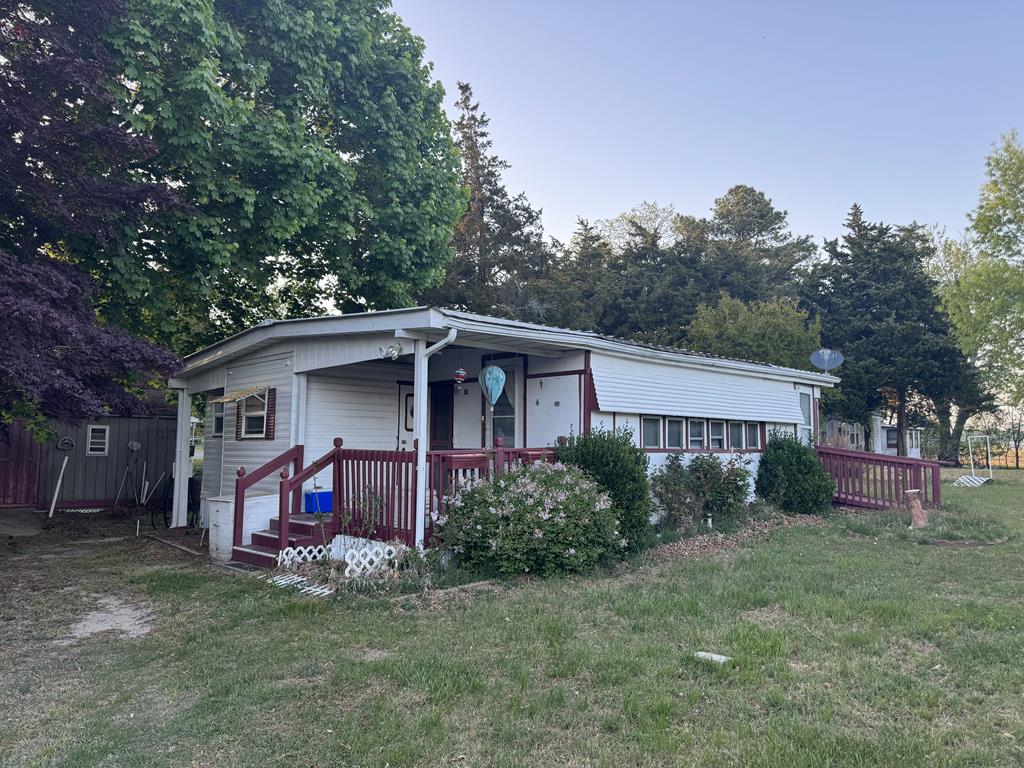 5186* BLUEPOINT DR 