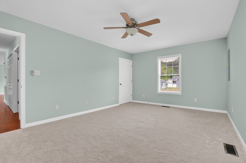 71385 | Photo 24