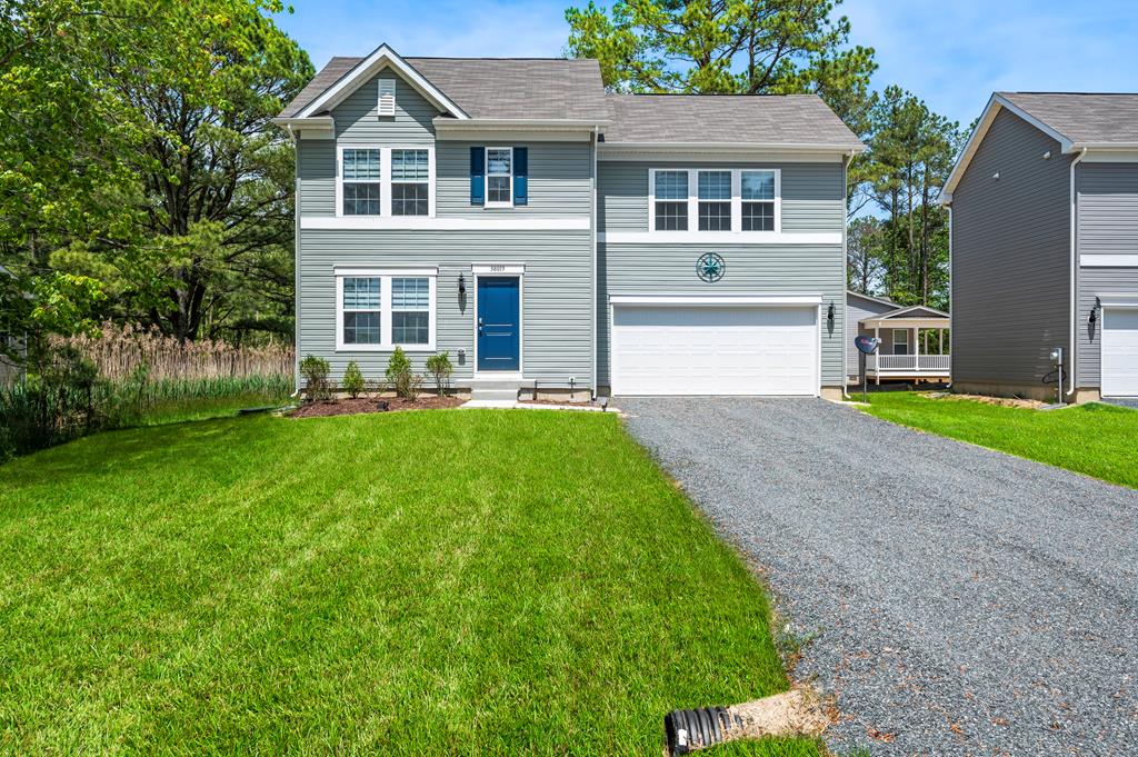 Featured Property 38019 FATHOM RD 
