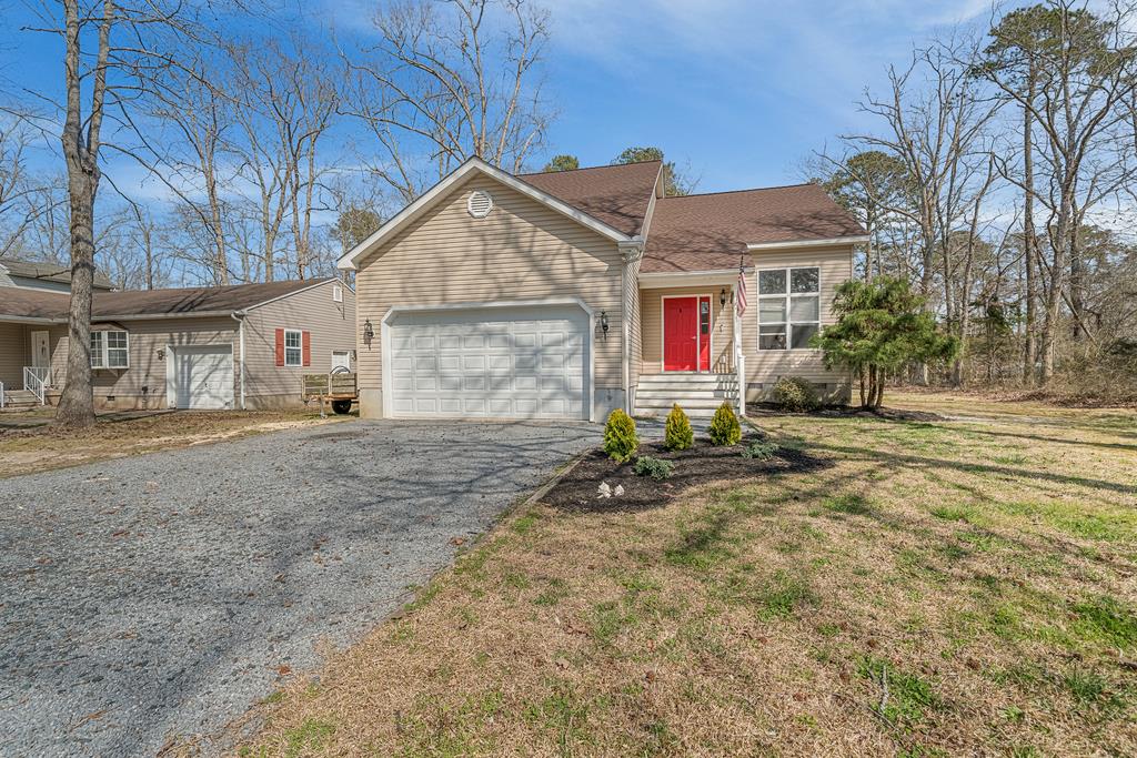 Featured Property 2325 RUDDER CT 