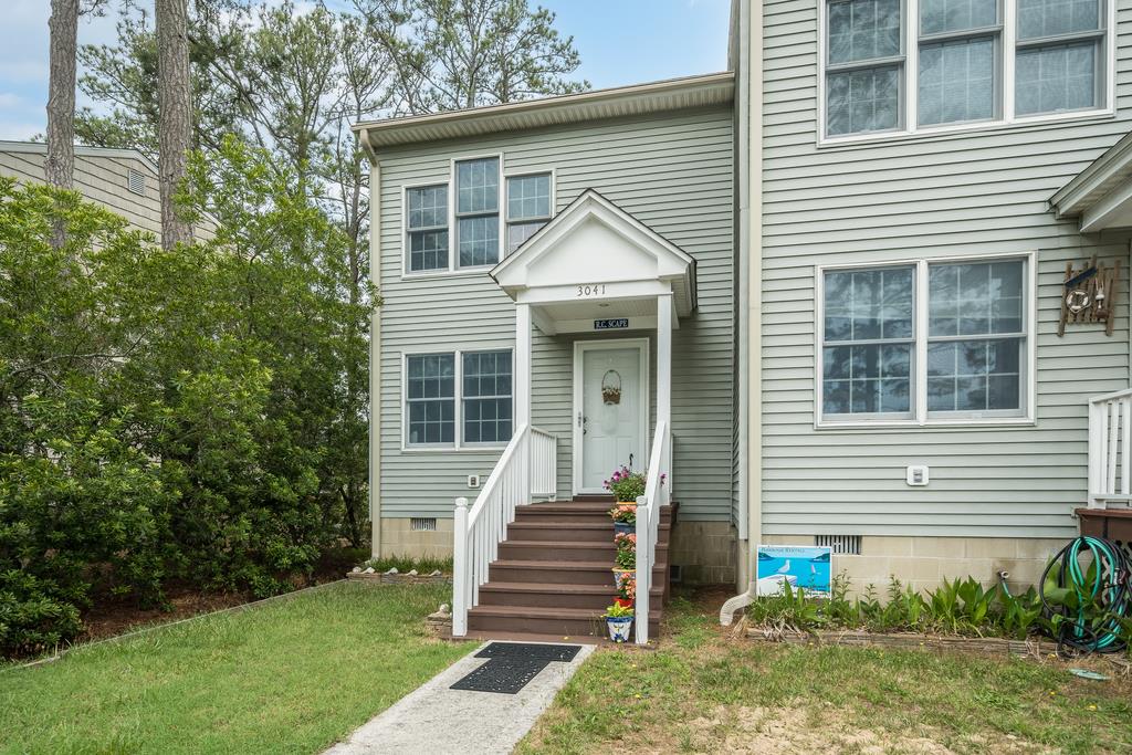 Featured Property 3041 RIDGE RD 