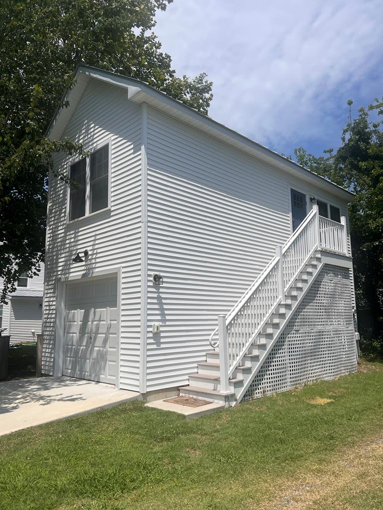 410 HARBOR AVE 