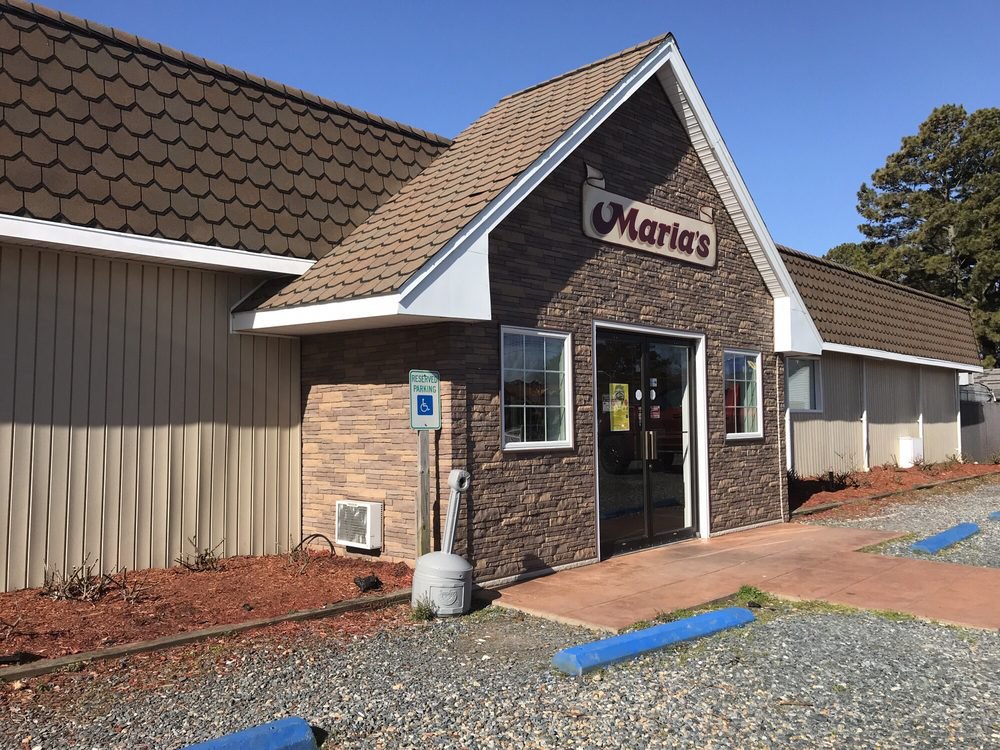 Things To Do Maria's Family Restaurant & Pizza 